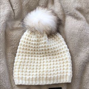 KYI KYI Canada hat! Brand new still with tags!